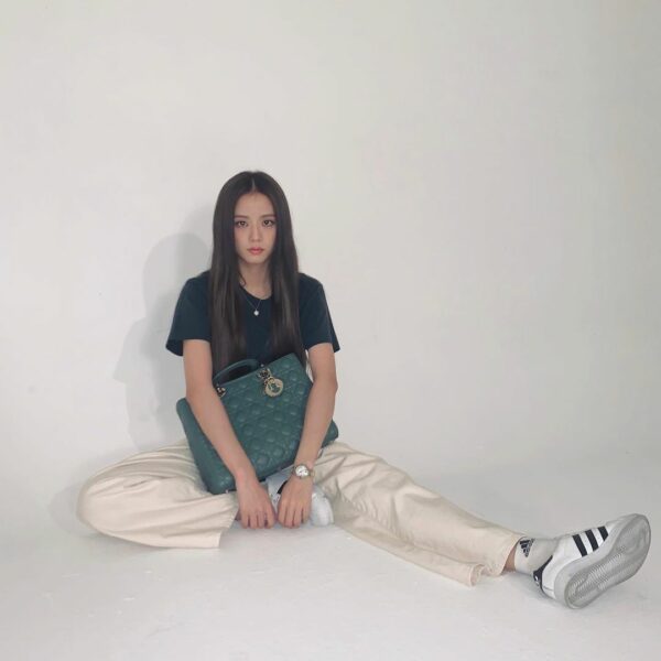 #광고 @dior 초록 …