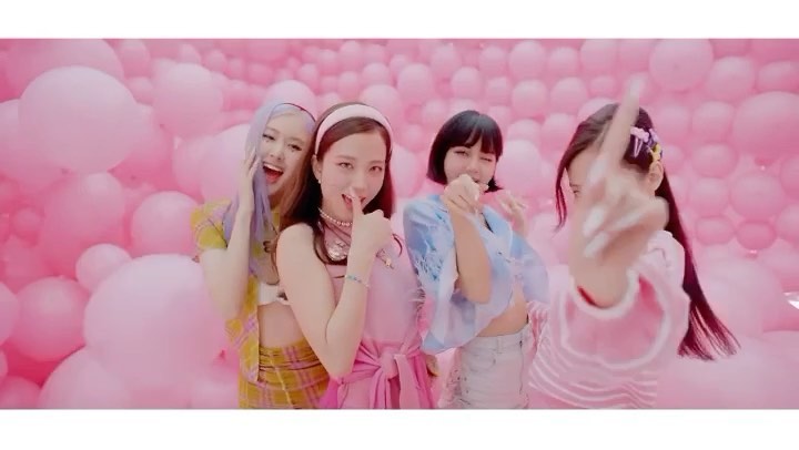 “Selpink in ya area”
Ice Cream MV out now  Link in bio. Thank you to everybody w…