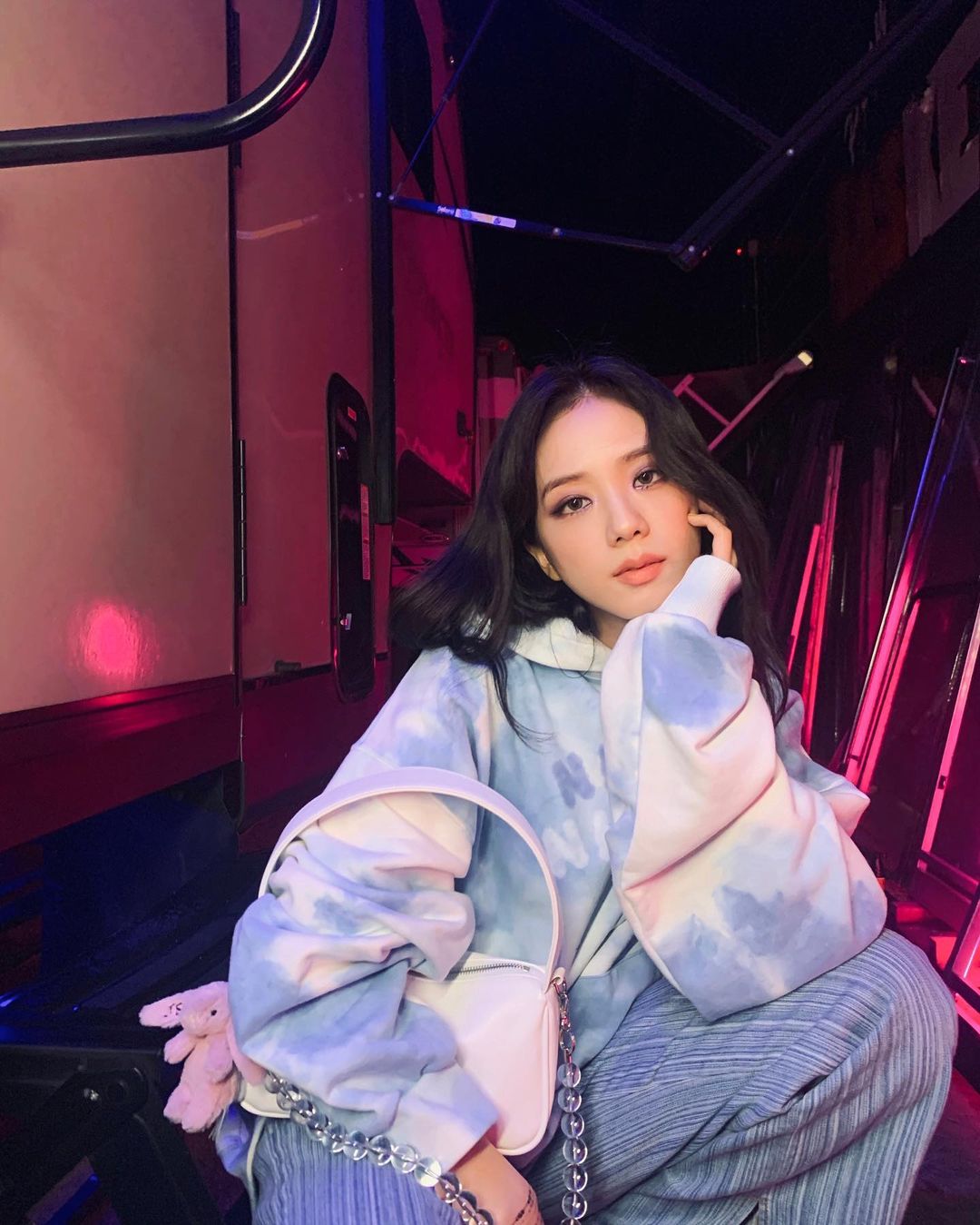 내 가방마다 따라다니는 울 가지…