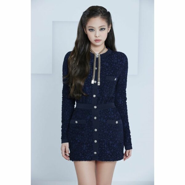 CHANEL Spring-Summer 2021 Ready-to-Wear show
#CHANELSpringSummer #CHANEL #AD…