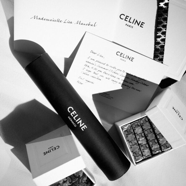 #광고
#CELINEBYHEDISLIMANE  What a lovely invitation 
Thank you @hedislimane @CELI…