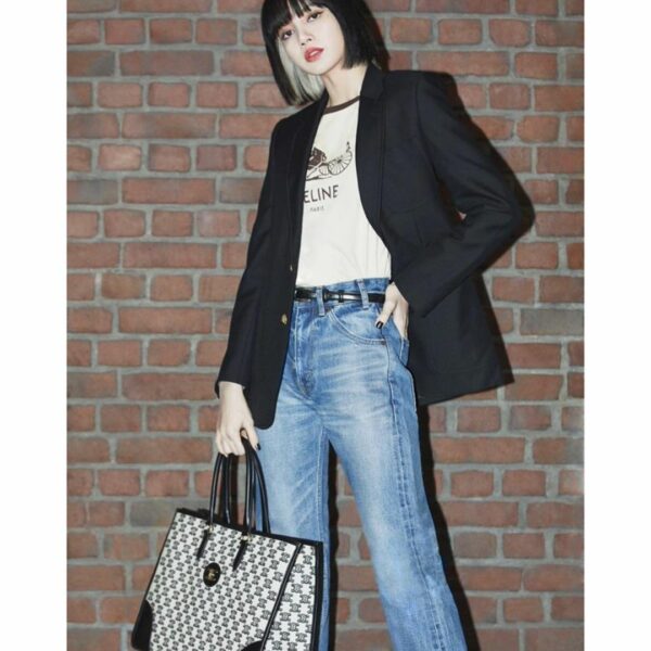 #AD  #CELINETRIOMPHE  @CELINE…