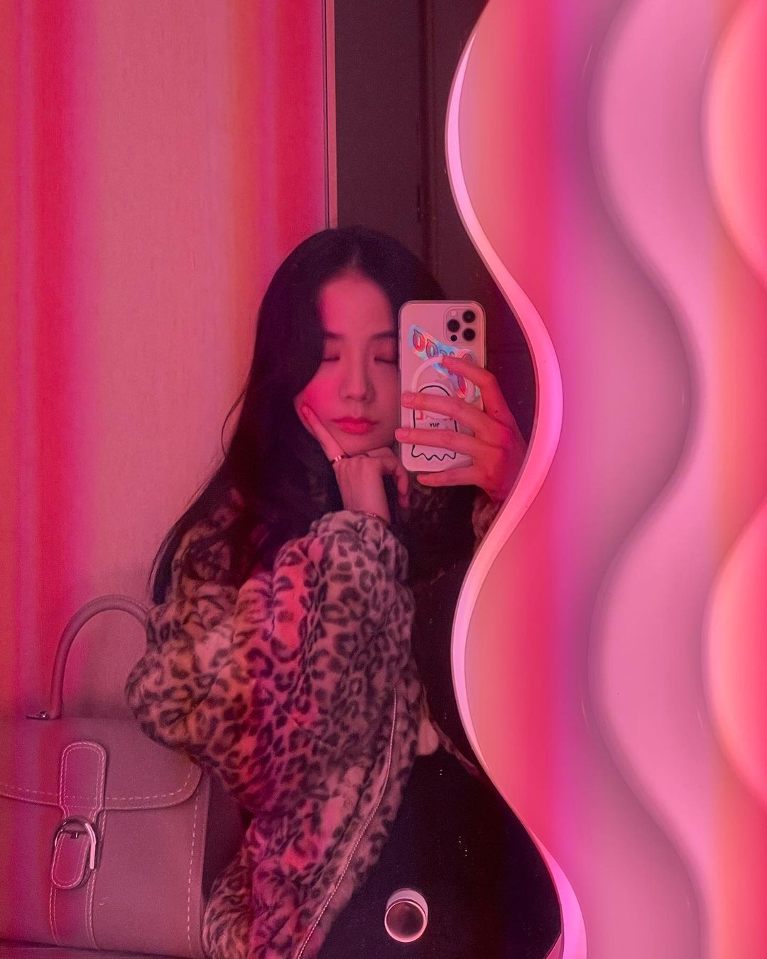 mirror+mirror+mirror…