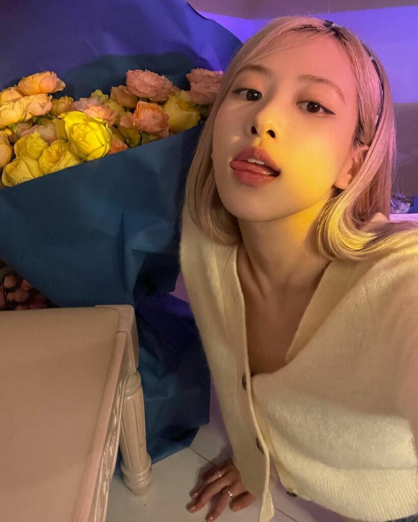 kisses to 25 …