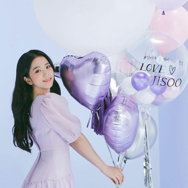 @itmichaa.official 잘 부탁해요
Clothes will be out soon 
#광고…