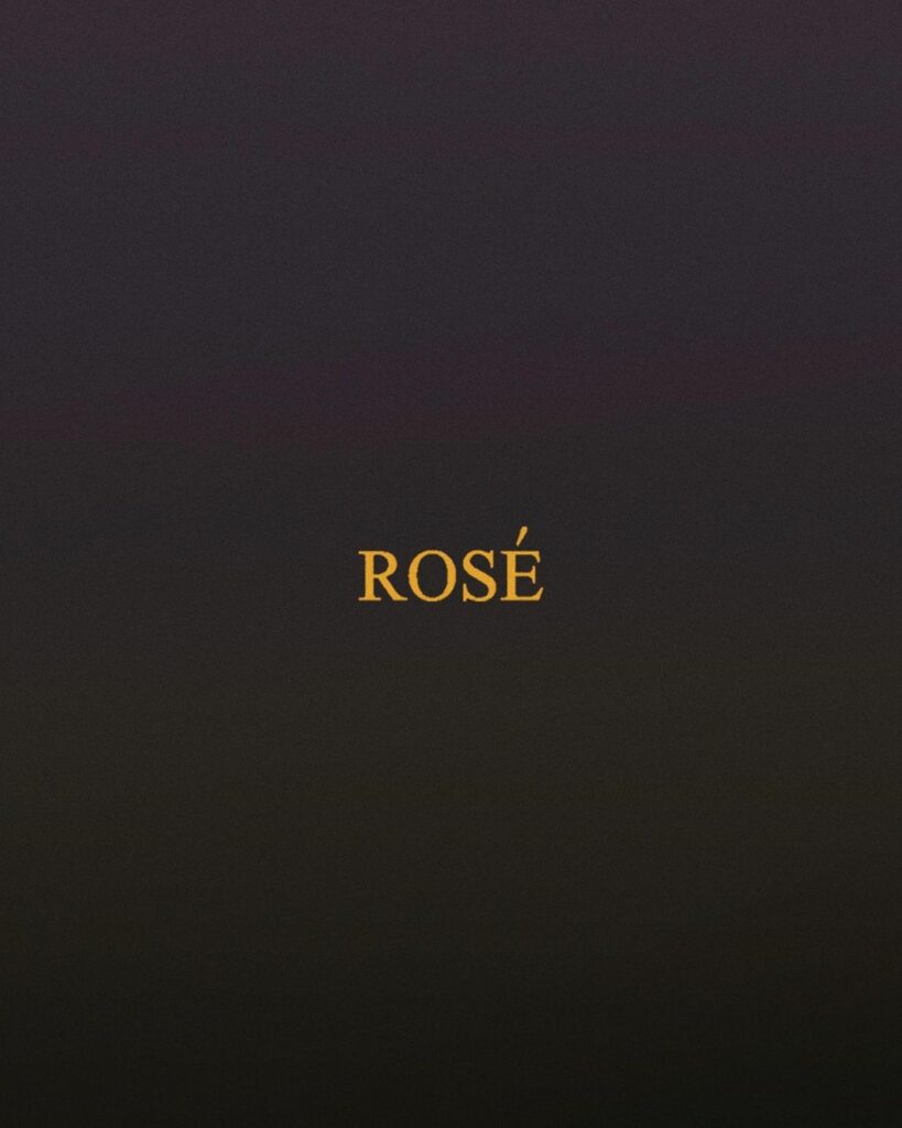 MARCH 12

#ROSÉ #로제 #BLACKPINK #블랙핑크 #FirstSingleAlbum #R #TRACKLIST #TITLE #OnT…