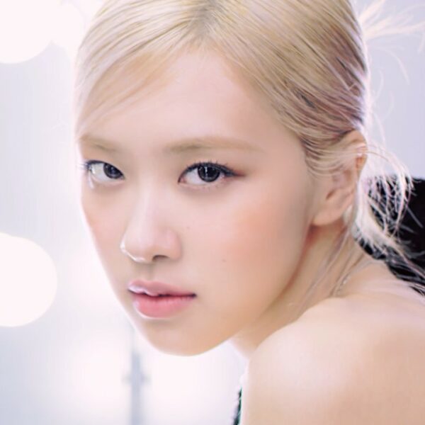 @yslbeauty #광고 제가 정말 데일리로 사용하고있는 나이트리부트세럼을 여러분께 소개해드릴 수 있게되어서 너무 기쁜데요 여러분도 나이트 …