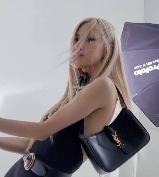 Behind the scenes for @wkorea shot my @iammaeng….