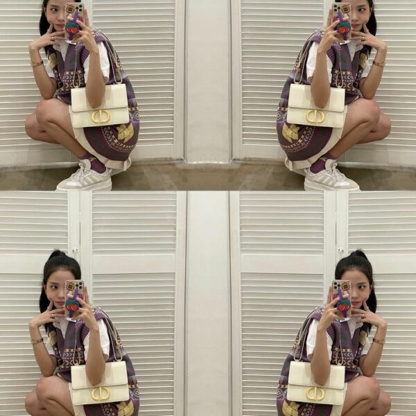 보라돌이 
@dior #광고…