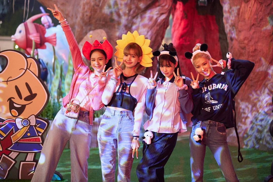 @blackpinkofficial …