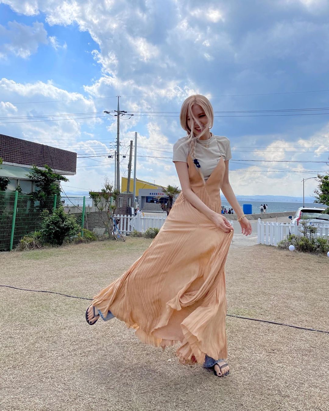 오늘 밤 9시! JTBC에서 바라던바다 합니다 여러분~  요것은 수현이가 찍어준 사진들 이랍니다! 하늘이 기가 막히죠? …