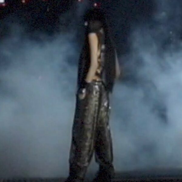 LISA – FIRST SINGLE ALBUM LALISA VISUAL TEASER #2  #LISA #리사 #BLACKPINK #블랙핑크 #F…