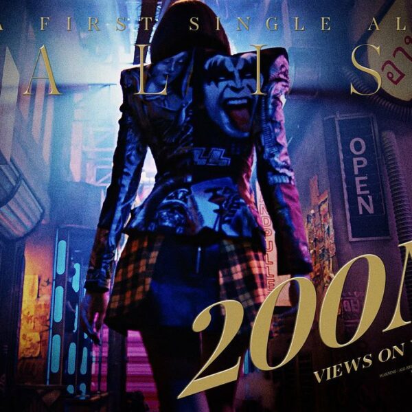 #LISA #리사 #BLACKPINK #블랙핑크 #LALISA #MV #200MILLION #YOUTUBE #YG…