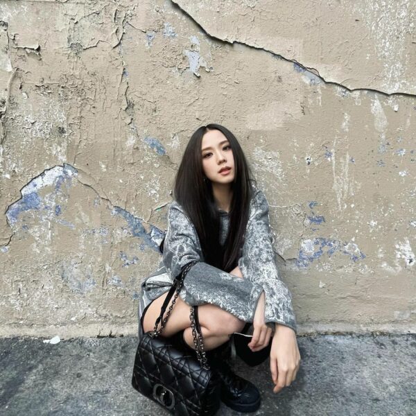 After the @dior show  @stylist_eel…