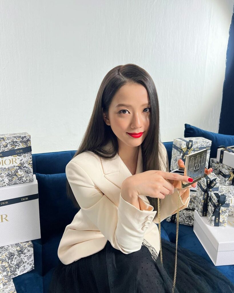 @diorbeauty #diormakeup #diorholiday #rougedior999…