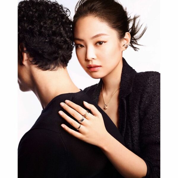 Some encounters you wear forever.  #CocoCrush #CHANELFineJewelry
@chanelofficial…