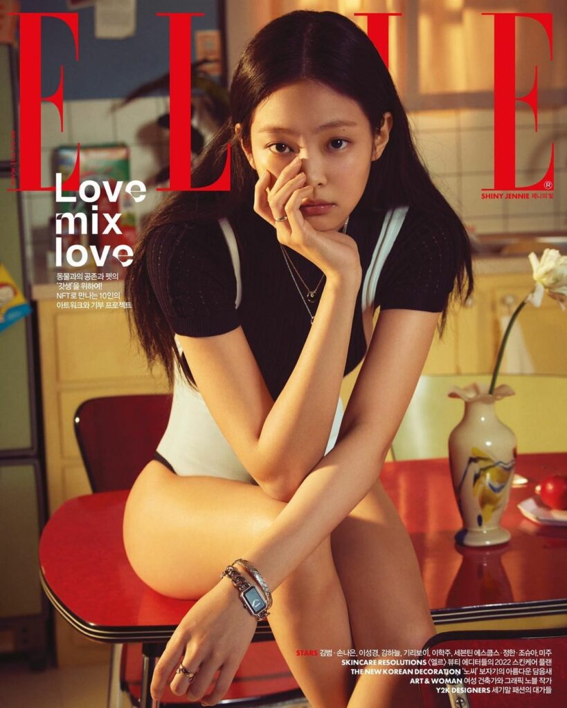 Elle February by my favourite @ahnjooyoung_  @chanelofficial #COCOCRUSH#…
