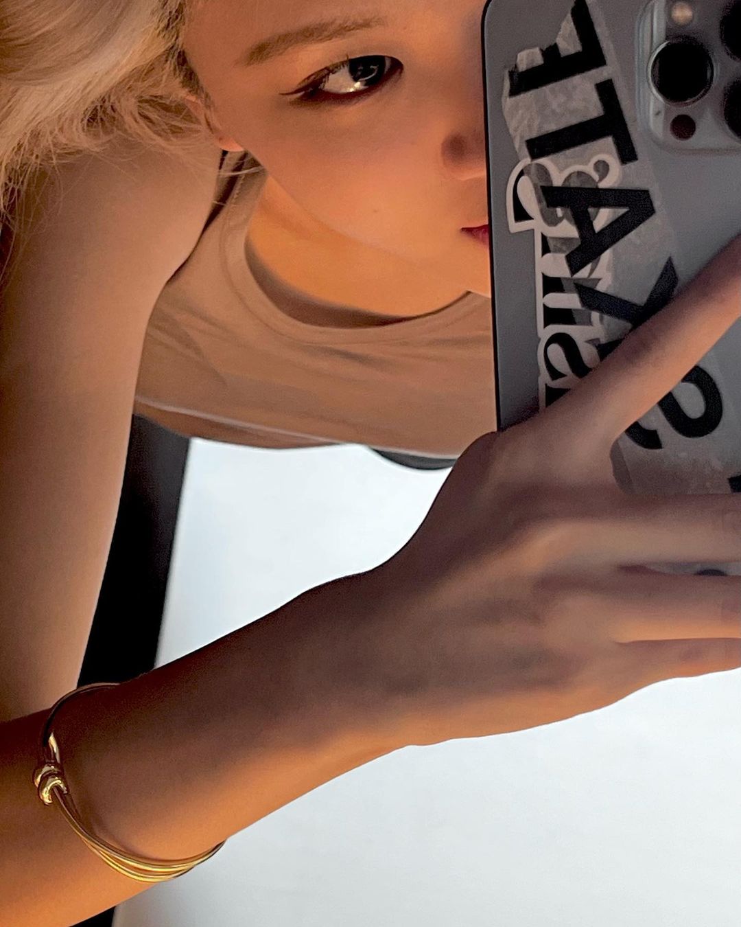 Delicate and tough the new @TiffanyAndCo Knot collection….