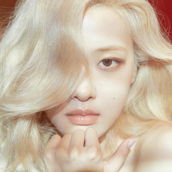 @dazedkorea @ysl @anthonyvaccarello …