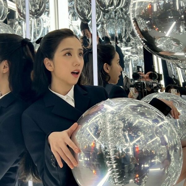 @DIORBEAUTY
#DIORADDICT
#디올어딕트팝업스토어 …