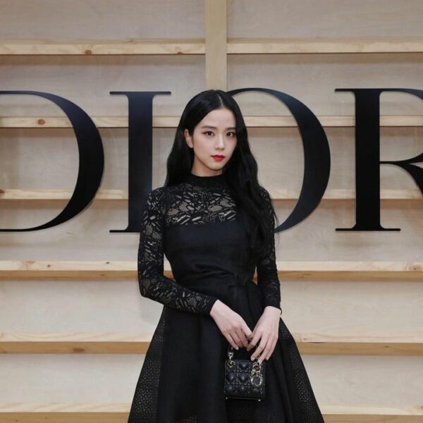 I was very happy to attend Dior’s fashion show in Korea. Thank you so much for h…