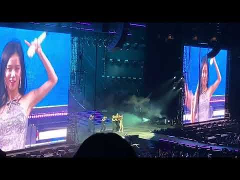 All Eyes On Me - Jisoo BLACKPINK @ MetLife