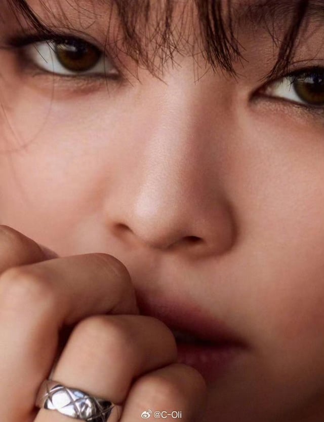 230824 Jennie for ELLE France September 2023 Issue [SCANS]