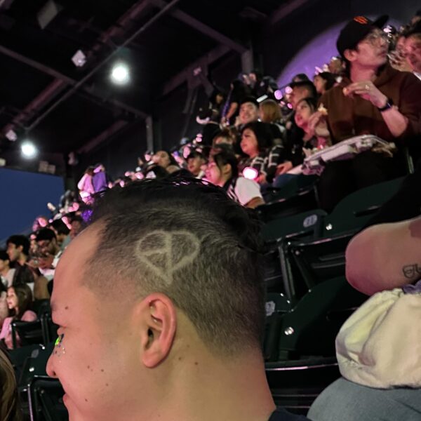 230823 did something a little crazy for blackpink last night
