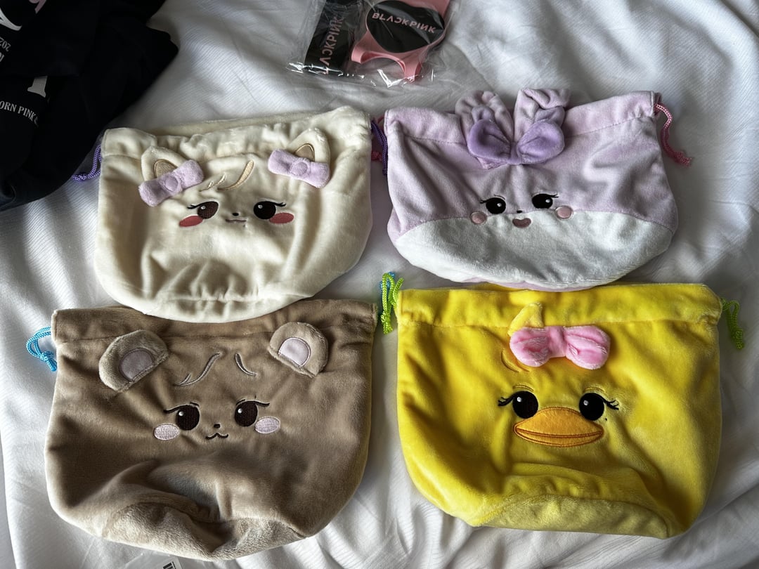 230817 The plushie pouches are so cute