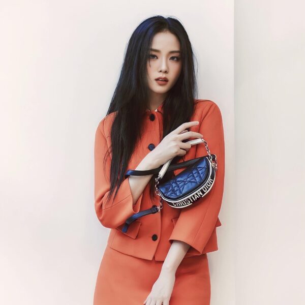 220318 Jisoo