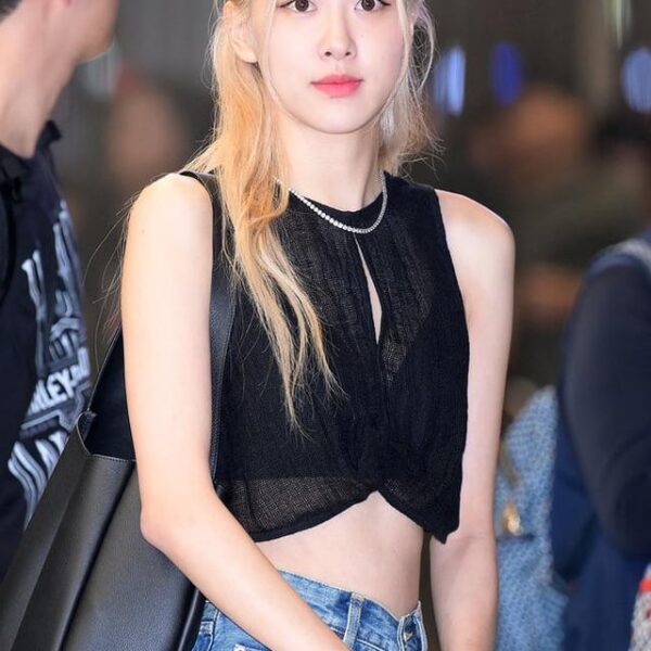 230906 Rosé @ Incheon International Airport (Departure to New York)