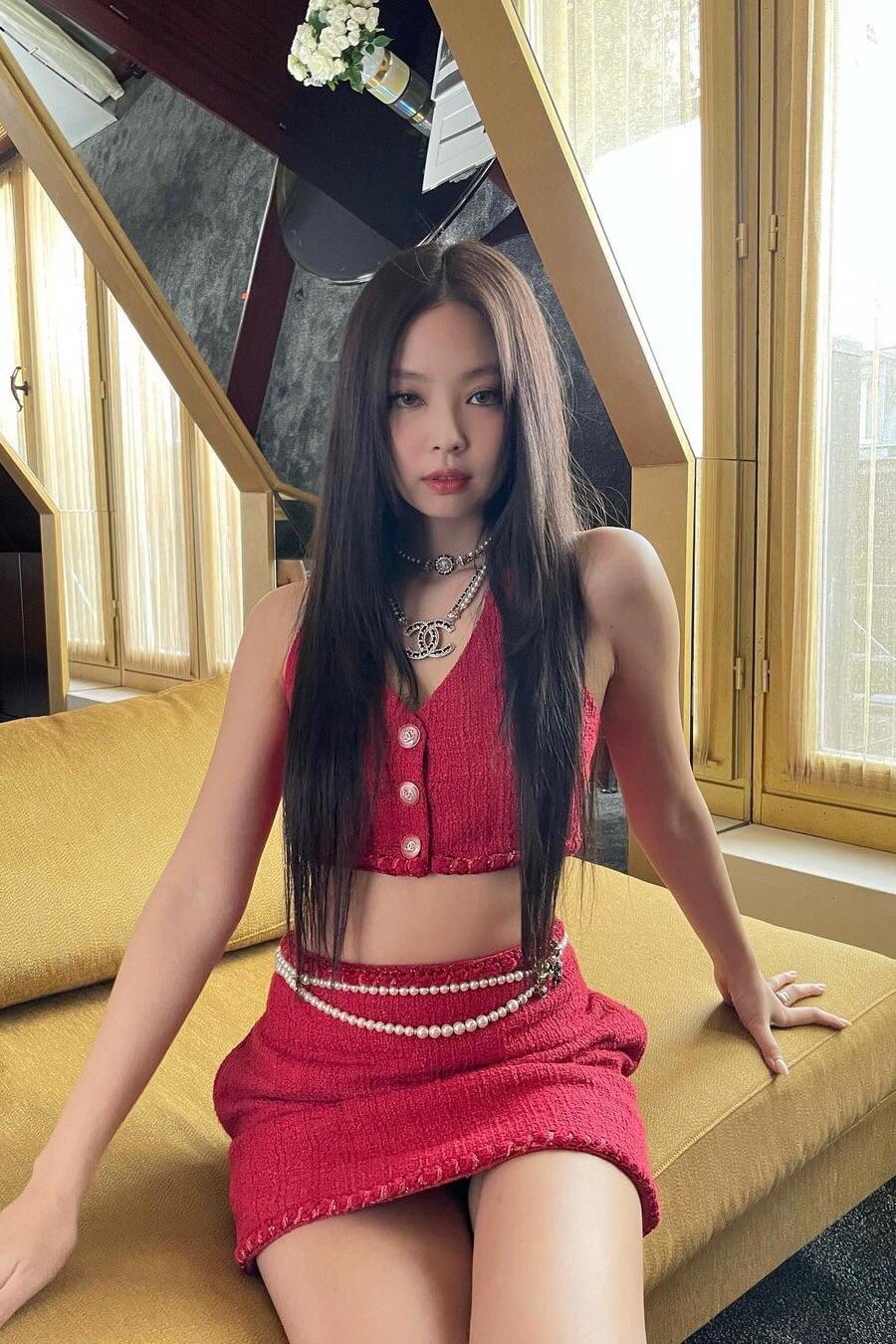 211005 Jennie