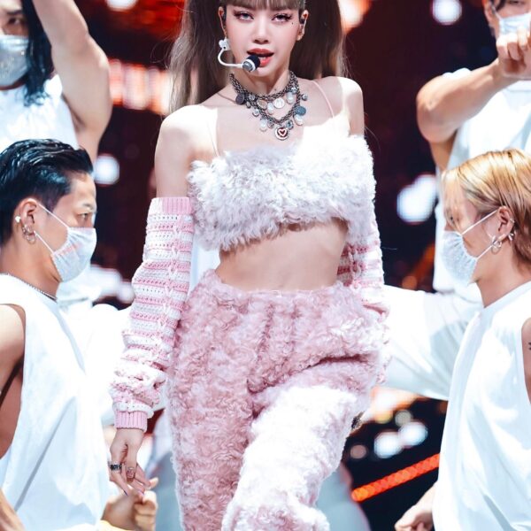 210926 Lisa