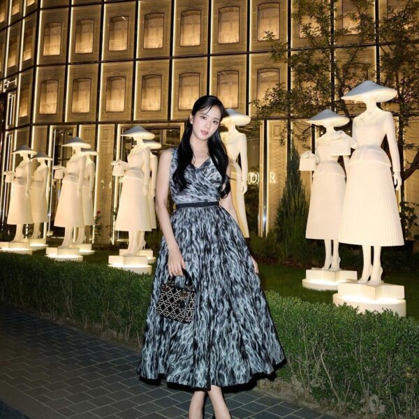 230903 Jisoo @ Lady DIOR Celebration Exhibition in Seoul