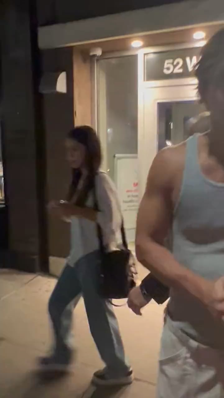 230909 Rosé spotted @ Electric Lady Studios NYC