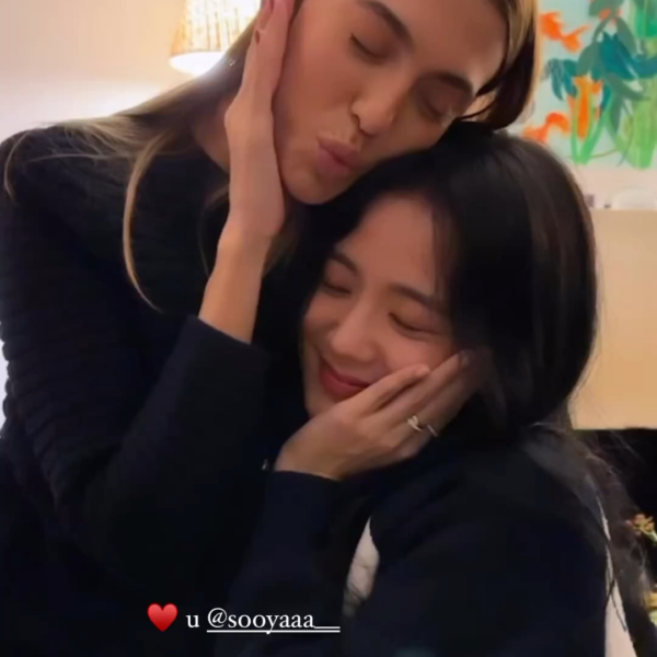230927 heloiseagostinelli IG Story Update w/ Jisoo