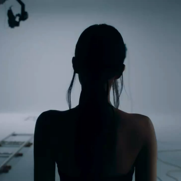 230915 Jennie for HERA