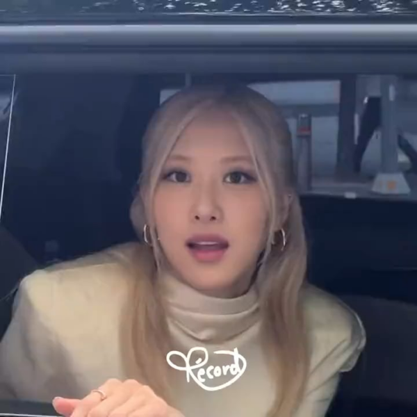 230904 Rosé in Seoul today after a Sulwhasoo event