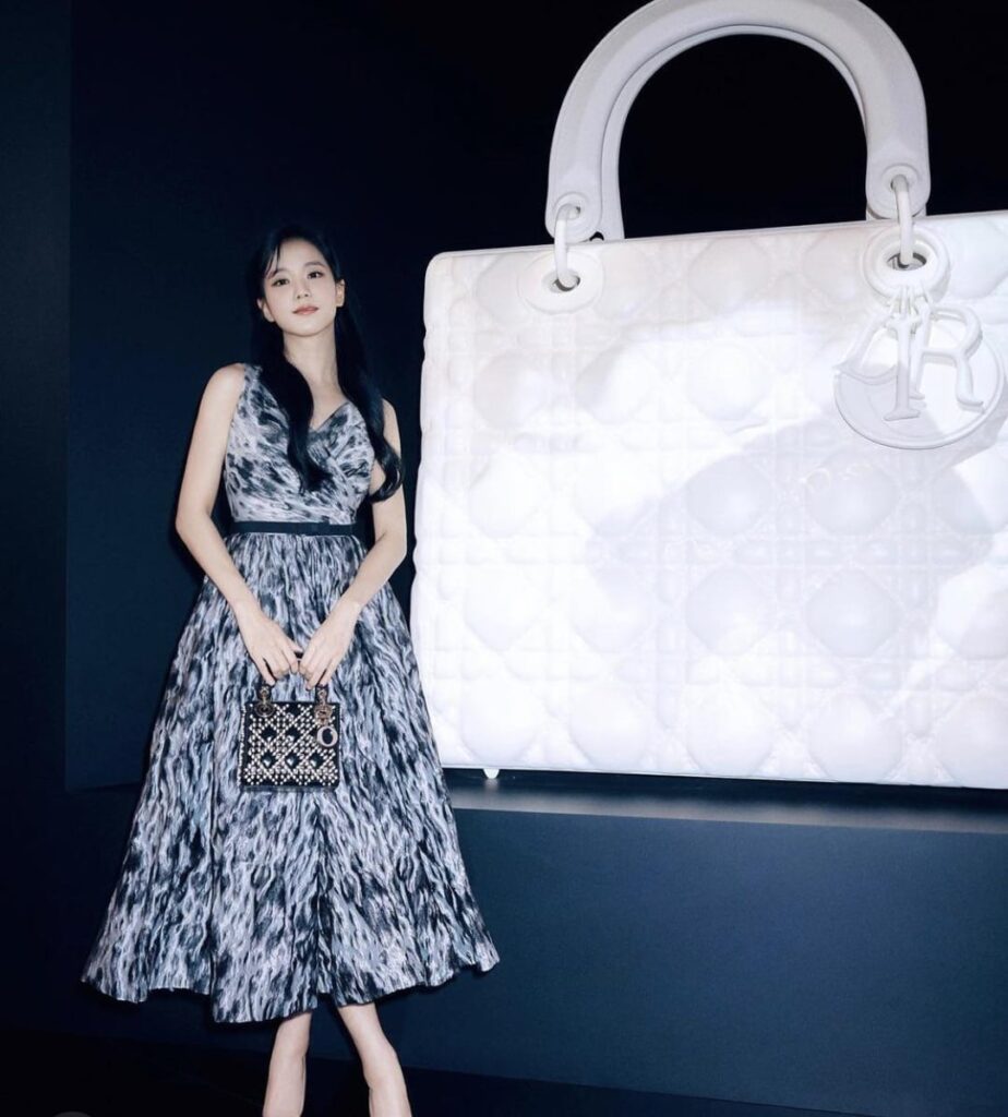 230903 Jisoo