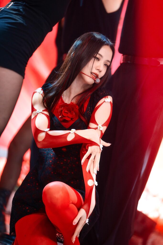 230409 Jisoo