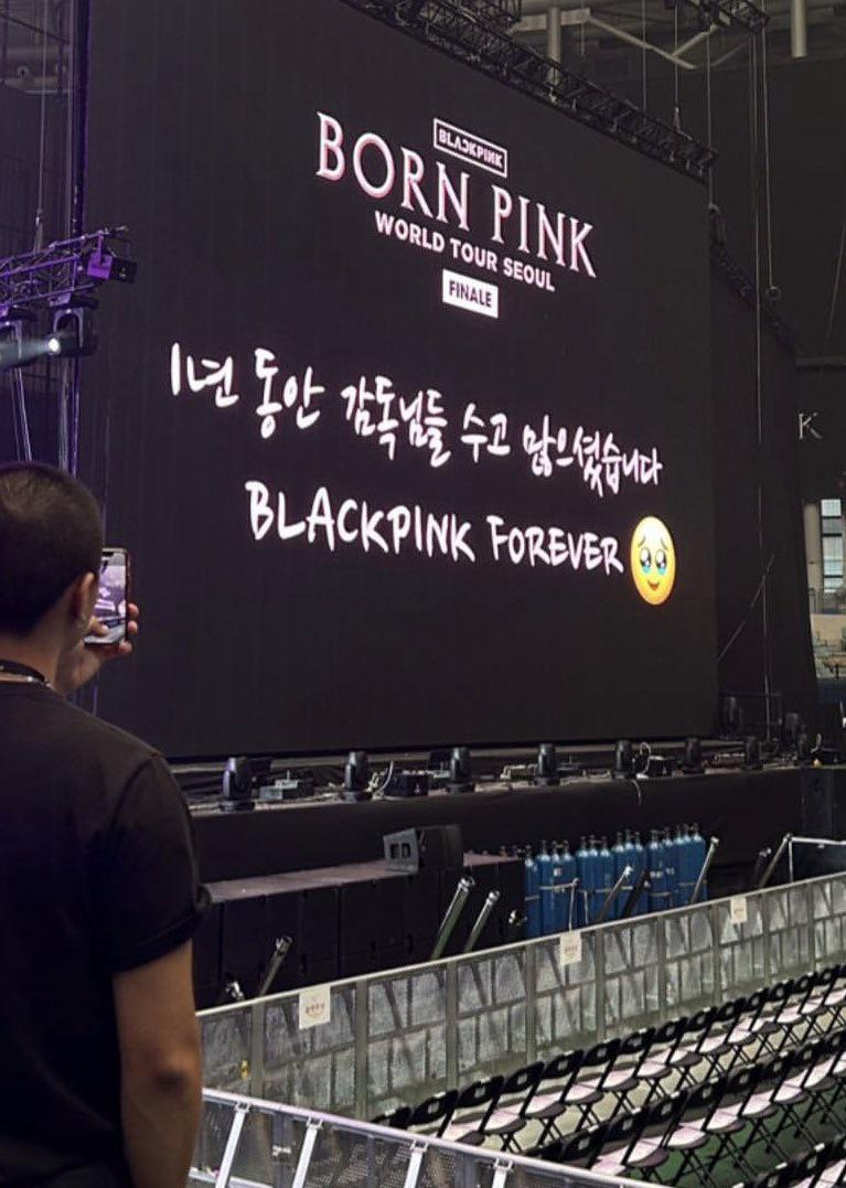 230917 IG “BLACKPINK FOREVER 🥹”This was displayed after the Born Pink concert finale today. The Korean words translate to “Thank you to all the directors for their hard work over the past year”. (Hopefully this means some good news over some bad but I don’t know 🥲)