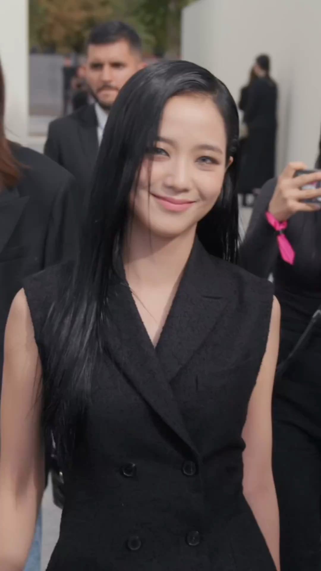 231001 Jisoo for DIOR