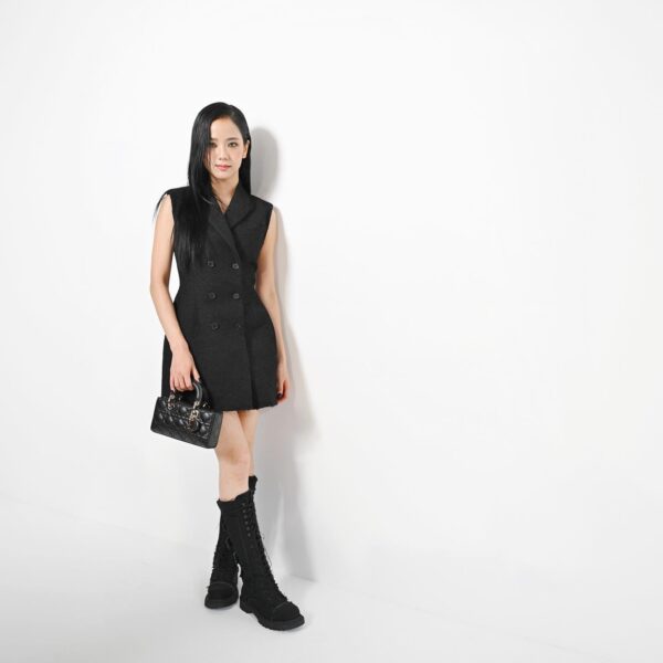 230927 anthonyghnassia IG Update w/ Jisoo