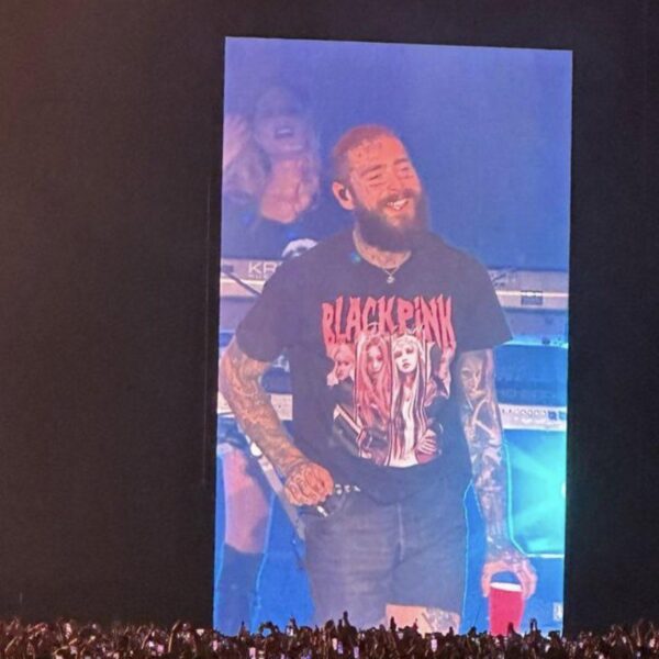 230923 Post Malone wearing Blackpink T-Shirt during Seoul show