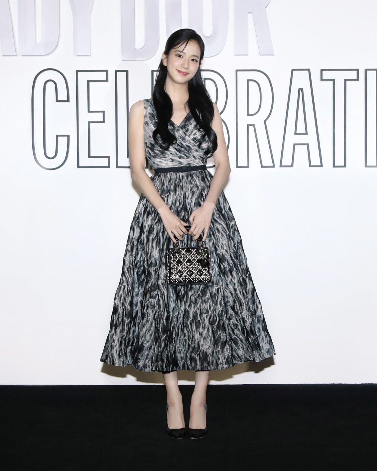 230902 Dior Twitter Update w/ Jisoo