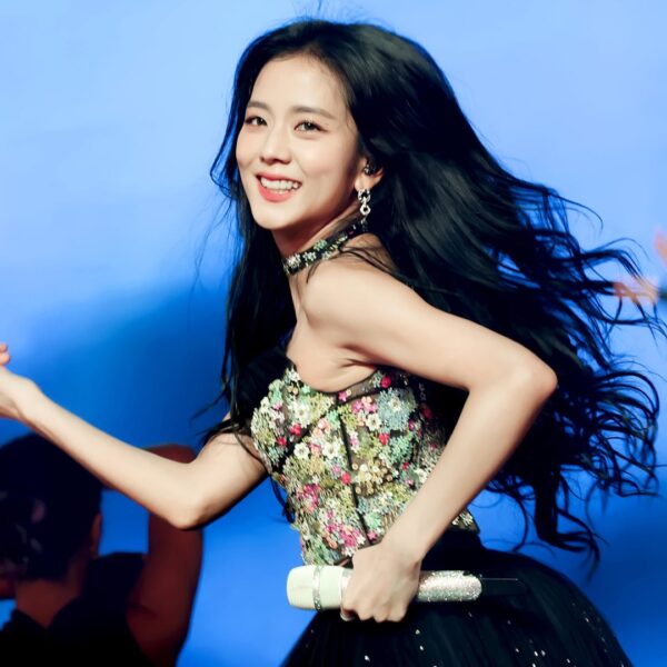 230924 JISOO @ BLACKPINK WORLD TOUR [BORN PINK] FINALE IN SEOUL D2 (LastCrescent_)