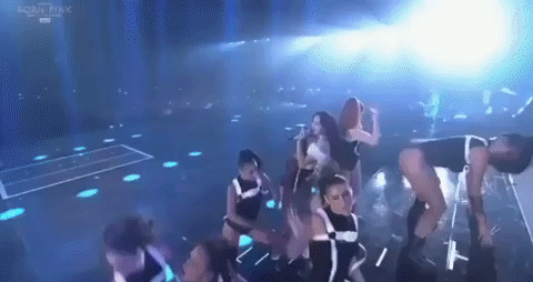 230917 Blackpink Concert crew reacts to Lisa Twerking