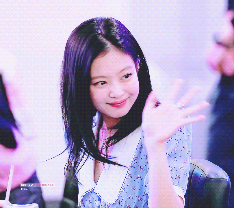 220925 Jennie
