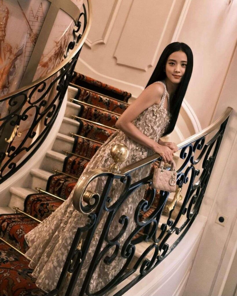 230929 Jisoo
