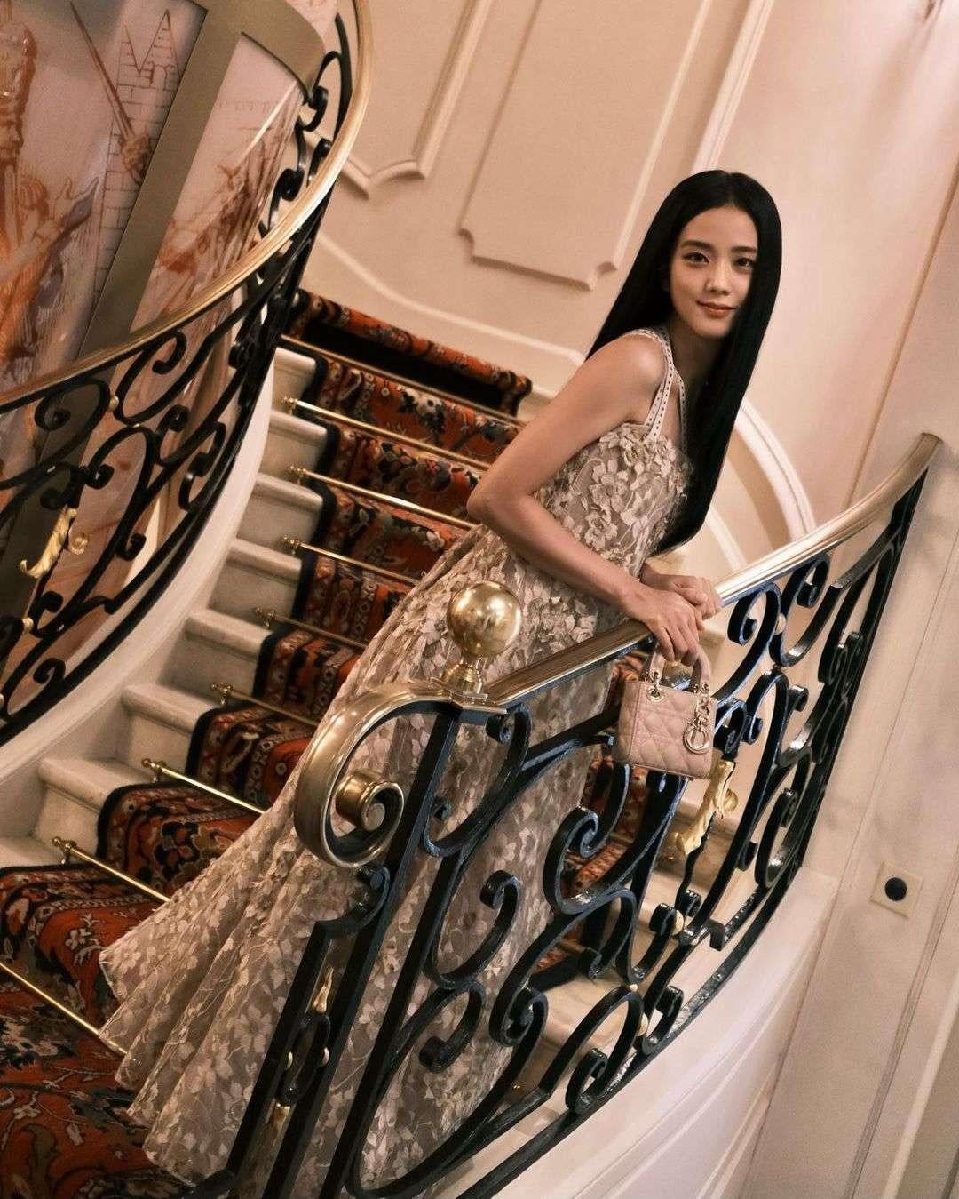 230929 Jisoo